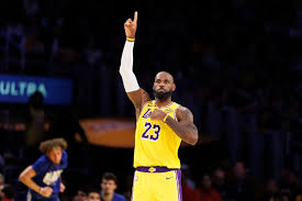 LeBron James faz história como o mais velho a conseguir triple-double lebron james faz hist ria como o mais velho a cons 1770990362 1