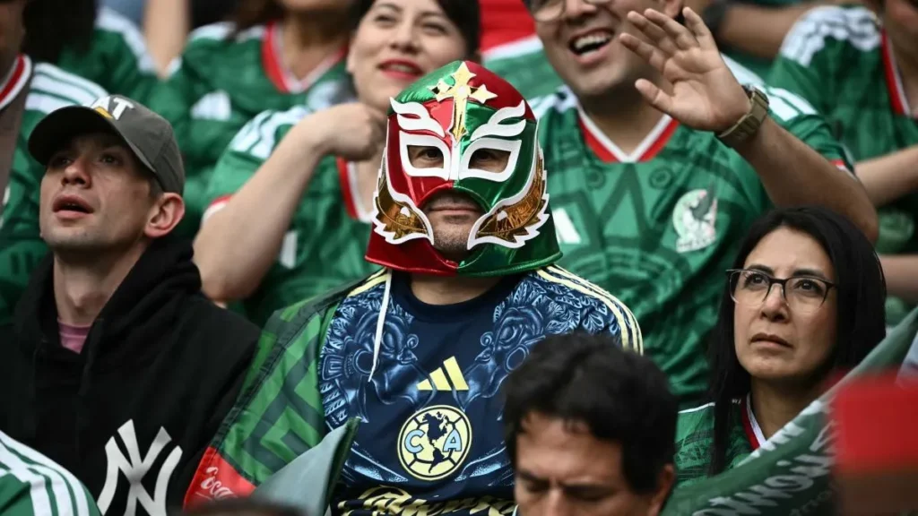 México aposta em casa cheia no Azteca para quebrar jejum de 40 anos México aposta em casa cheia no Azteca para quebrar jejum de 40 anos