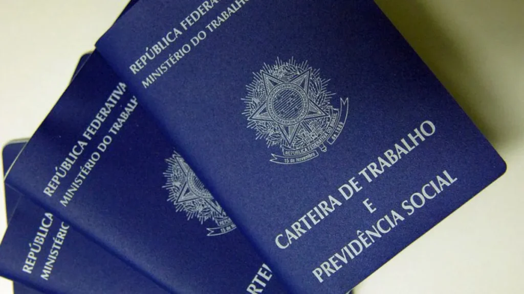 DF oferece 553 vagas de emprego com salários de até R$ 5 mil