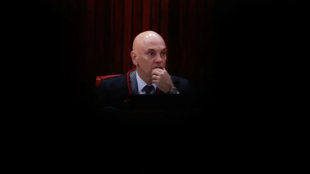 Itália nega extradição de Zambelli e causa novo revés a Moraes
