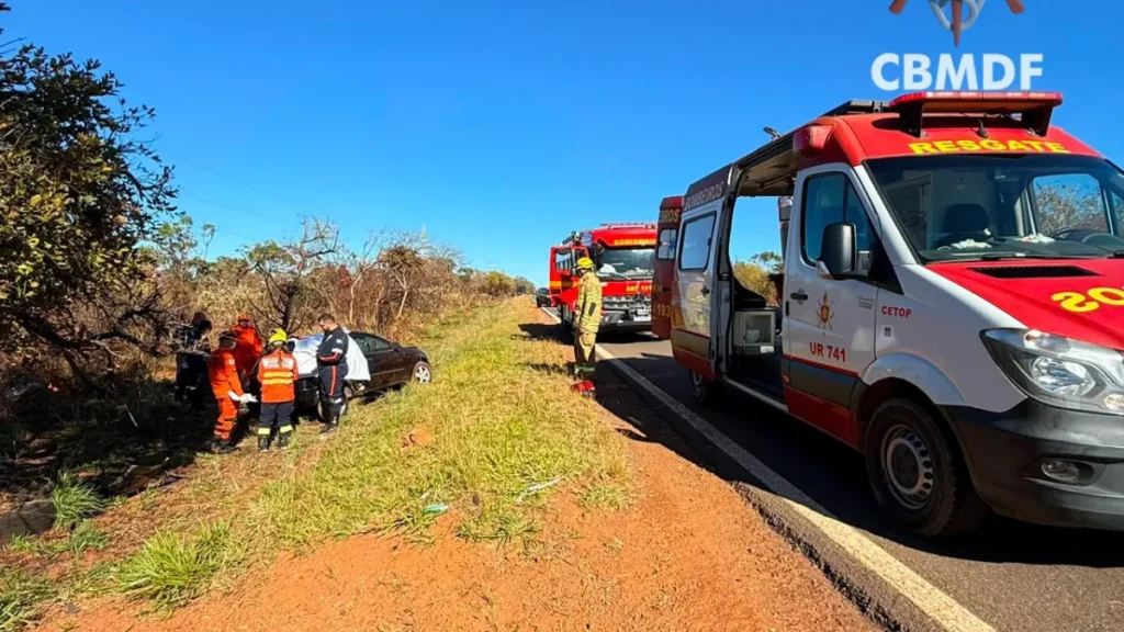 Mulher morre em acidente na DF-190