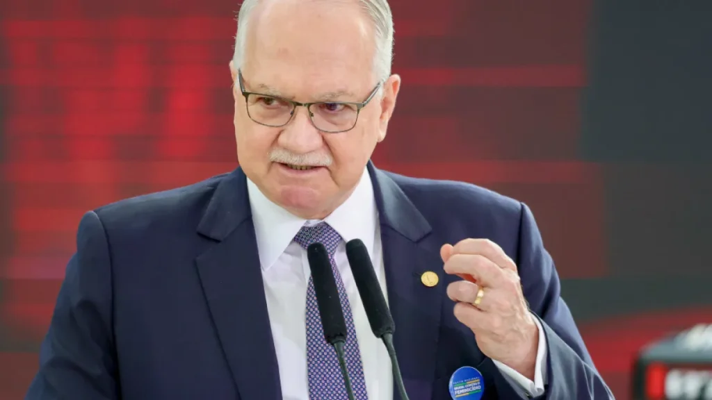 Fachin propõe norma que obriga juízes a declarar bens