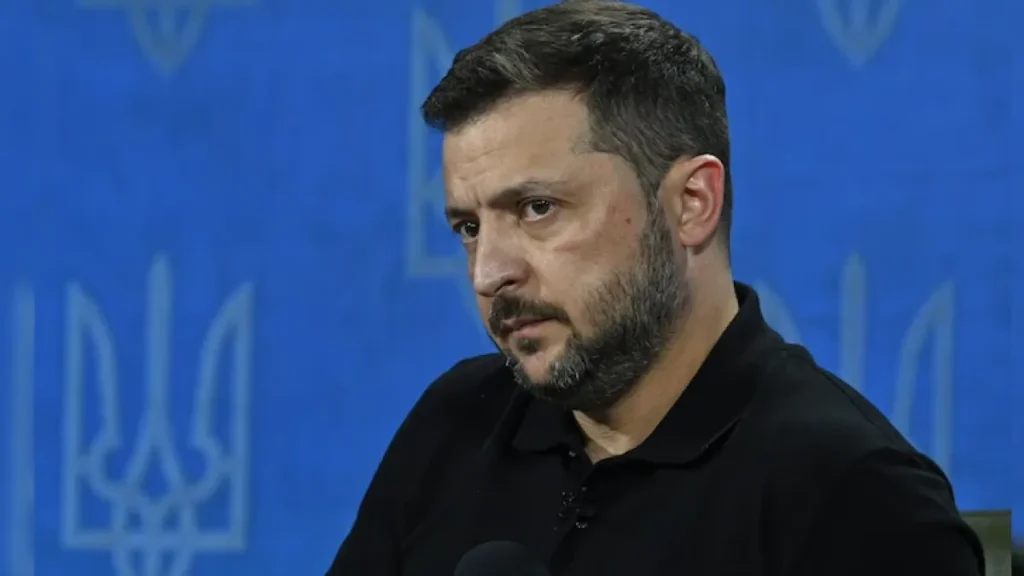 Zelensky acusa Rússia de usar mísseis norte-coreanos na Ucrânia Zelensky acusa Rússia de usar mísseis norte-coreanos na Ucrânia